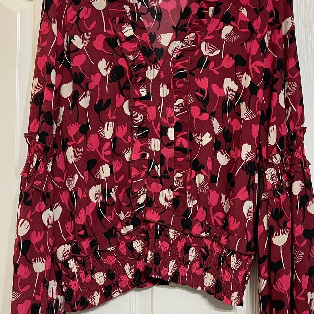Cabi Top